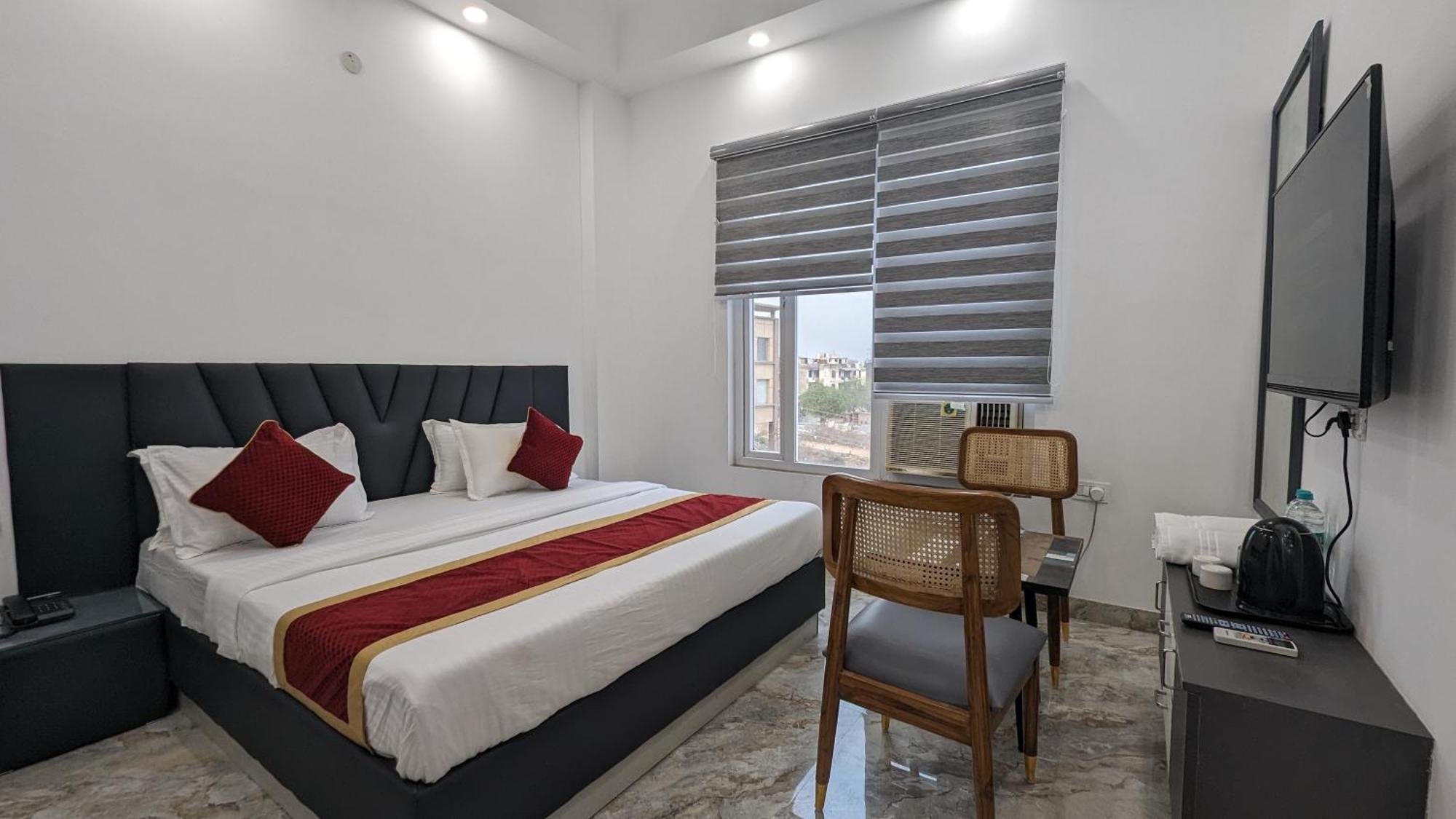 Hotel Green Vegas Faridabad Buitenkant foto