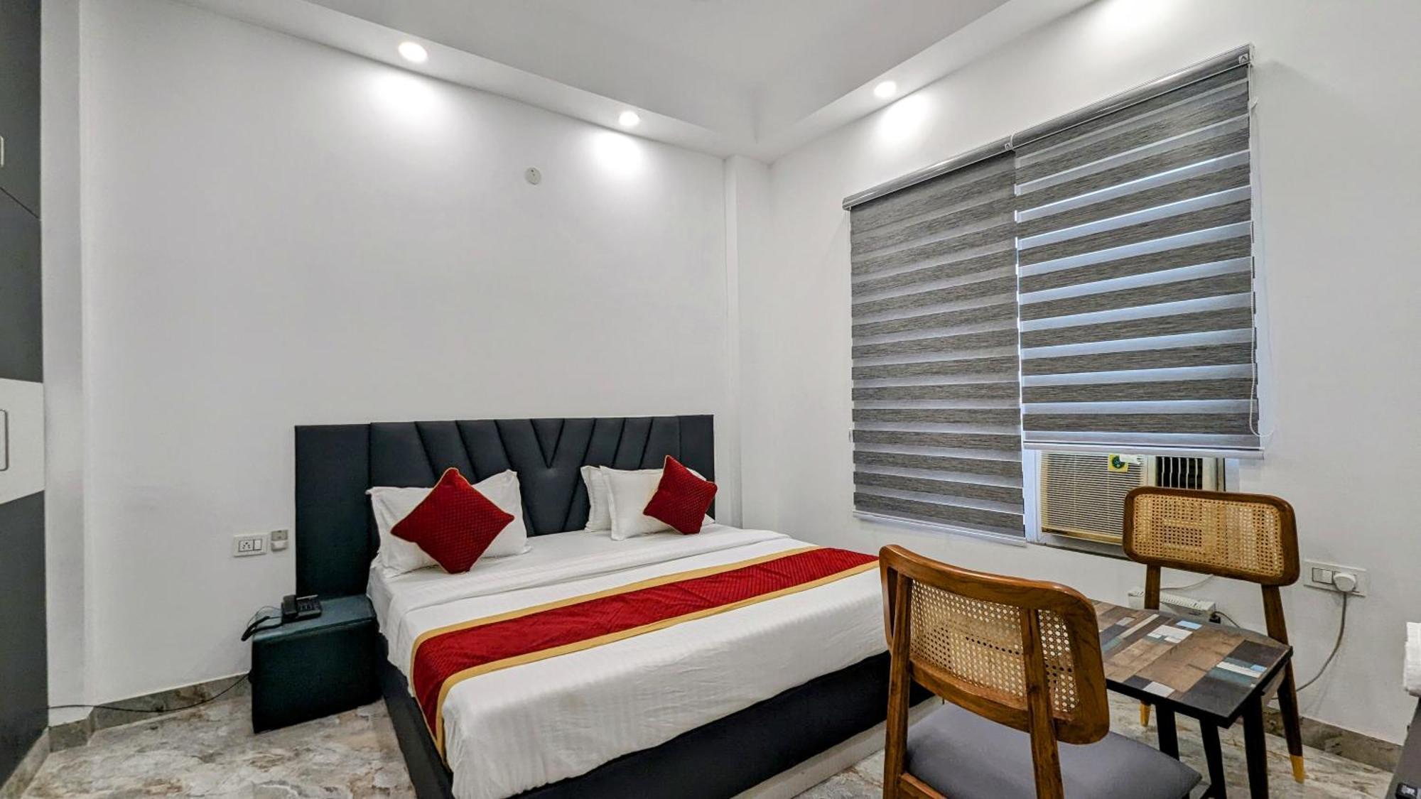 Hotel Green Vegas Faridabad Buitenkant foto