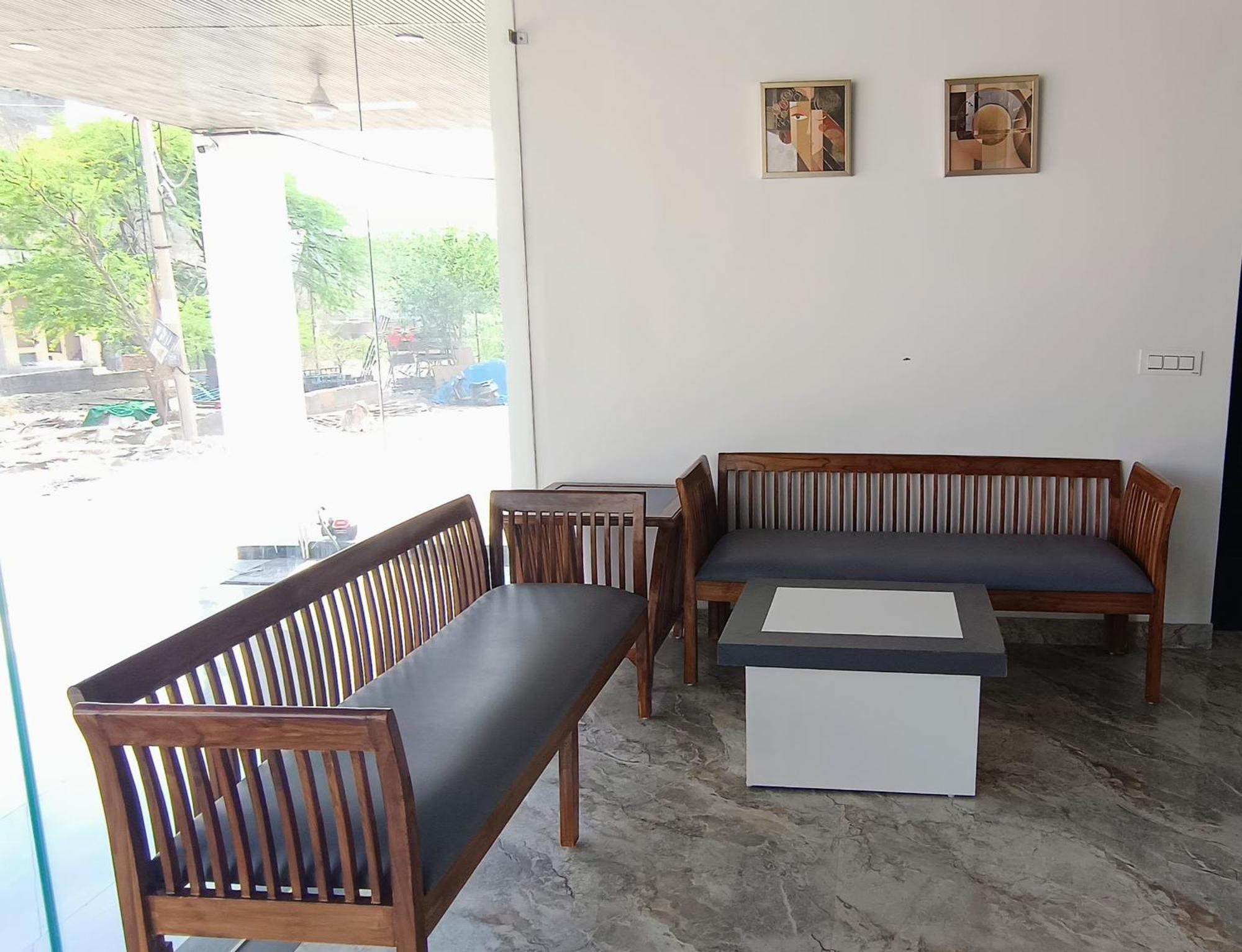 Hotel Green Vegas Faridabad Buitenkant foto